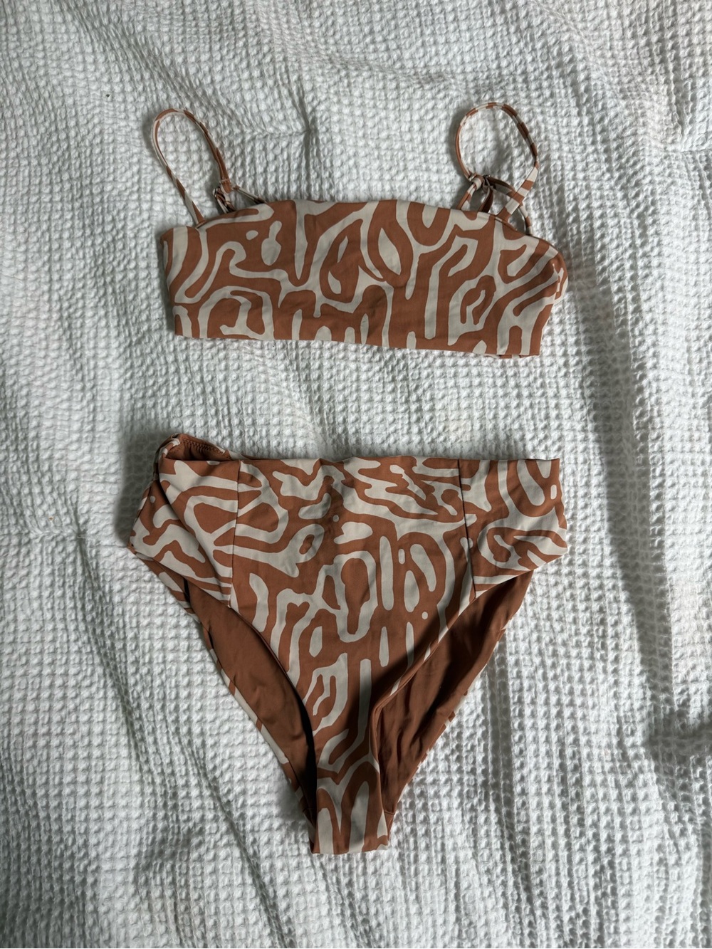 Vuori Dune - Taupe & Cream Abstract Print Bikini Set